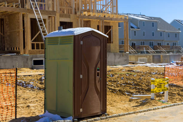 Portable Toilet Options We Offer in Gower, MO